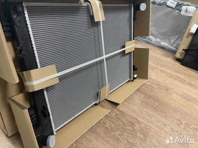 Радиатор на Tucson 3 с 2016-20 мт 2.0L