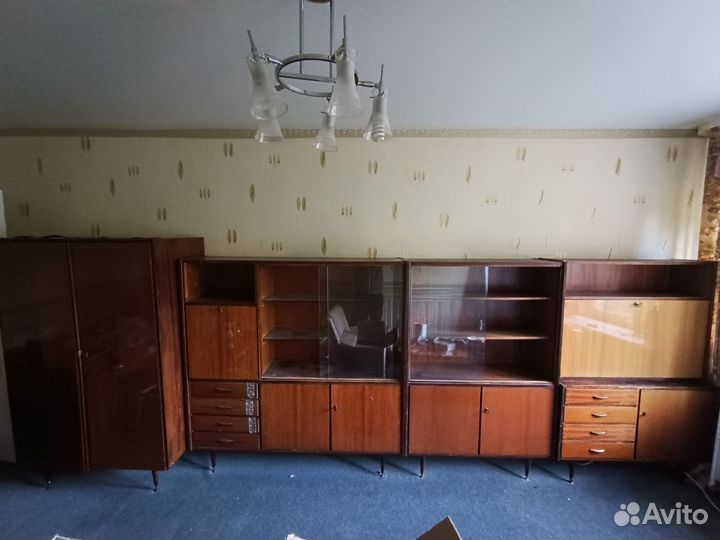 Мебельный шкаф стенка