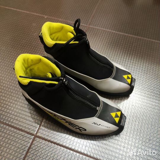 Лыжные ботинки fischer SNS 35 размер