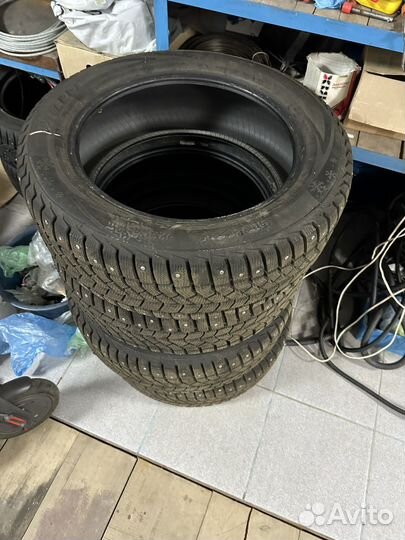 Viatti Brina Nordico V-522 215/55 R17