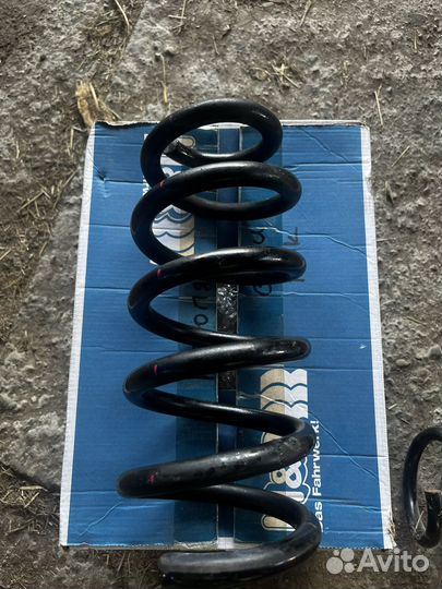 Передние пружины bmw f15 f16 e70 e71