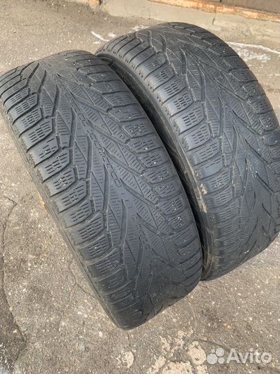 Nokian Tyres Hakkapeliitta R2 SUV 235/60 R18