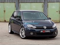 Пороги в стиле R-Line для Volkswagen Golf 6