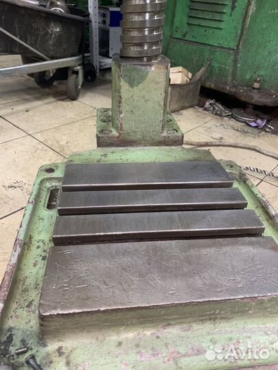 Сверлильный станок 2м112