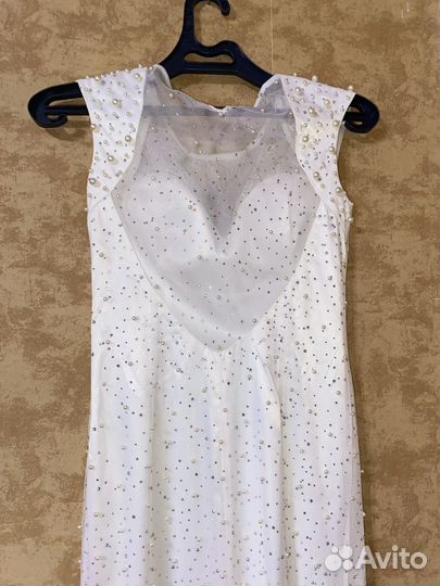 Нарядное платье