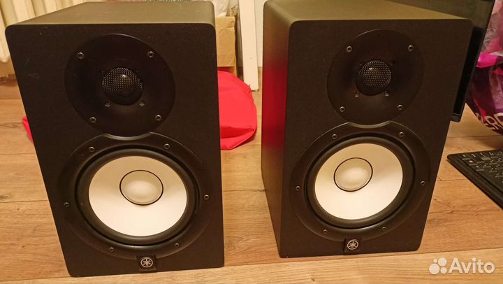 Yamaha hs7