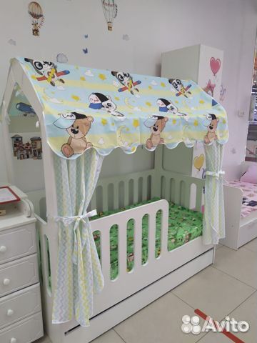 Кровать Домик