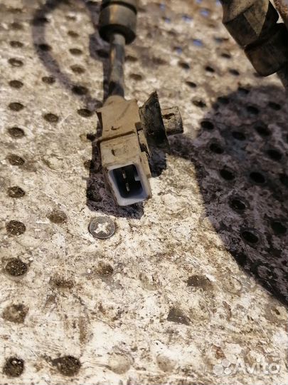 Кулак поворотный передний левый Dongfeng H30 Cross