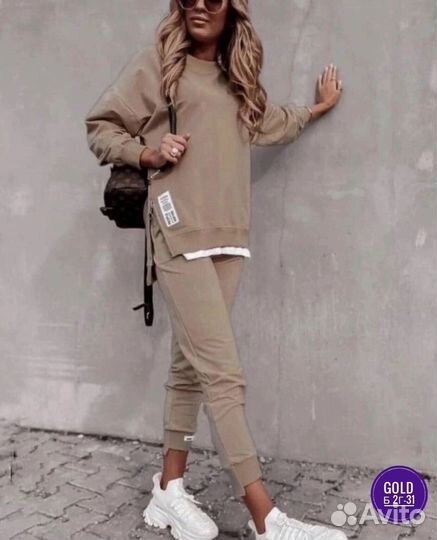 Спортивный костюм женский на флисе