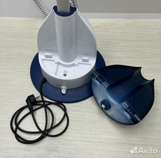 Отпариватель вертикальный напольный