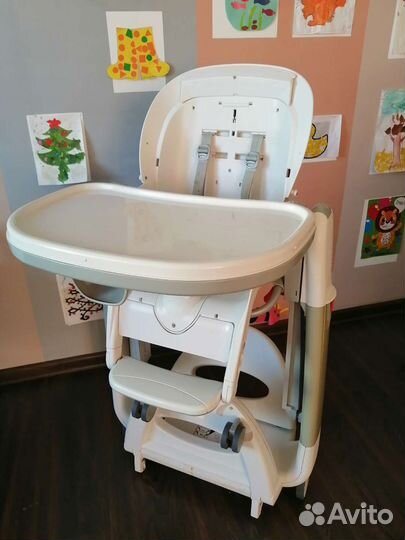 Стульчик для кормления peg perego