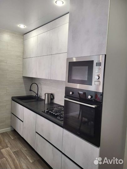 Кухонный гарнитур фурнитура Blum от производителя