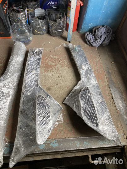 Обшивки передних стоек kia cerato 3