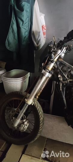 Мотоцикл На запчасти или ремонт