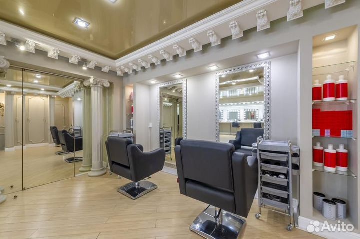 Парикмахерское кресло в аренду