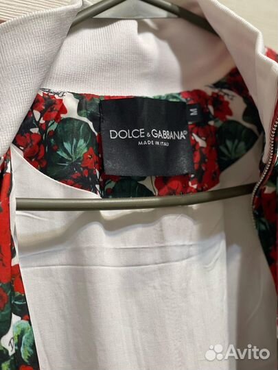 Ветровка бомбер