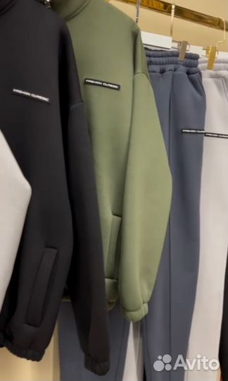 Спортивный костюм