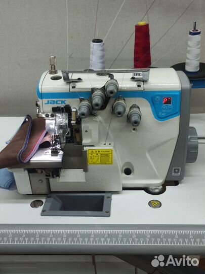 Оверлок jack E4S—6