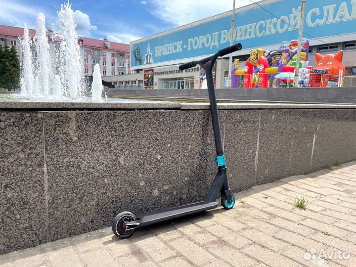 Трюковой самокат tech team