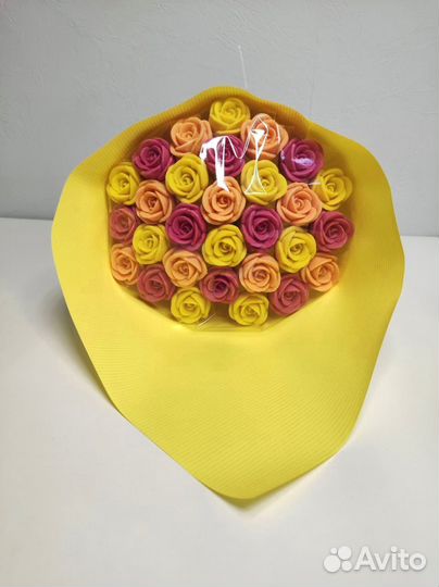 Букет - 29 Роз из Белого Шоколада