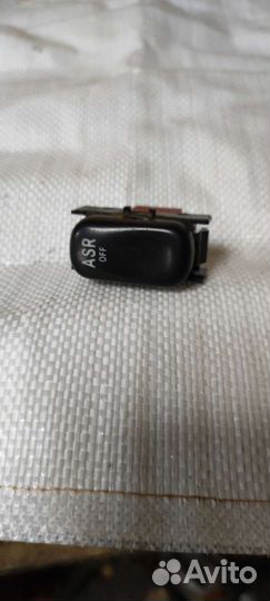 Кнопка ASR W210