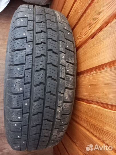Goodyear Cargo Ultra Grip 215/65 R16 109