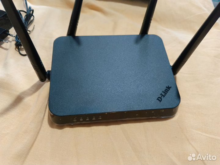 Роутер d link dir 825