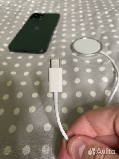 Беспроводная зарядка MagSafe Charger