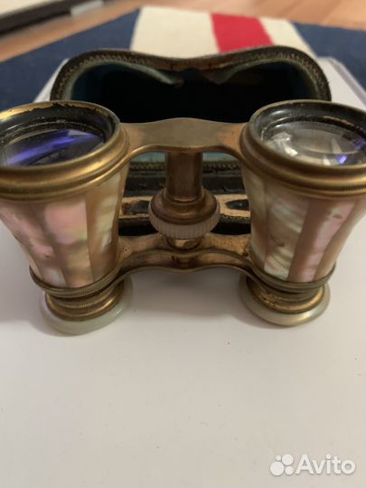 Театральный бинокль перламутр старинный