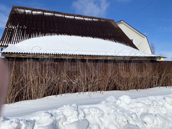 Дом 330 м² на участке 9 сот.