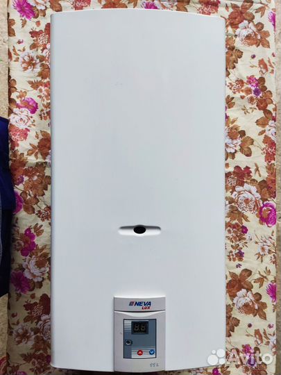 Газовая колонка нева - люкс 6011