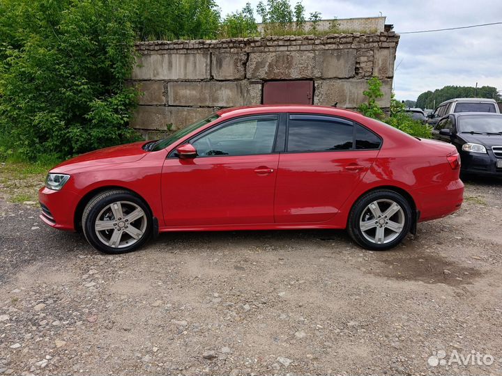 Volkswagen Jetta 1.6 AT, 2015, 128 800 км