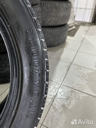 Goodyear Eagle Sport 245/45 R18 96W