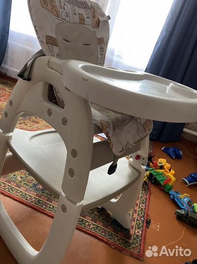 Стол для кормления