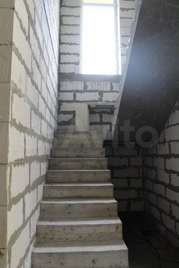 Дом 225 м² на участке 12 сот.