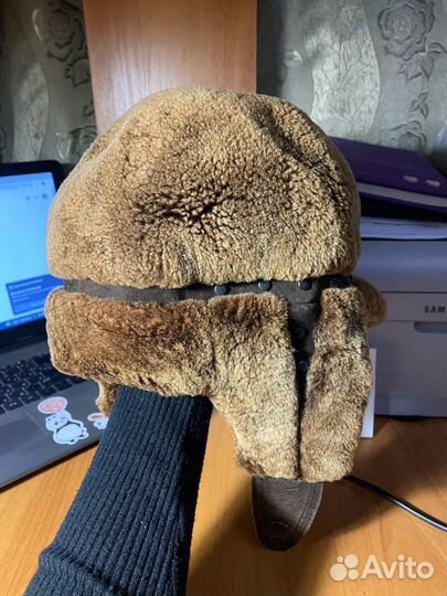 Шапка женская мутон