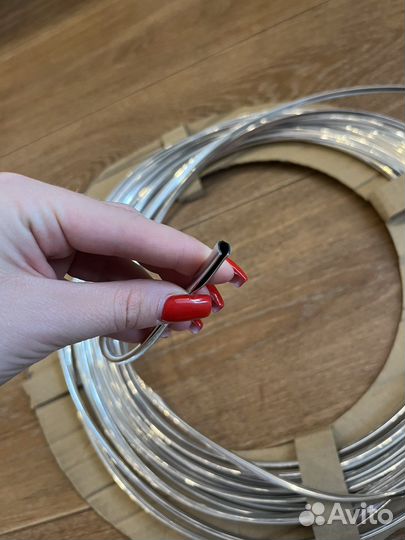 Уплотнитель для двери автомобиля