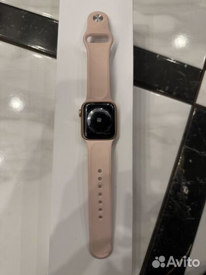 Часы apple watch 5 40 mm