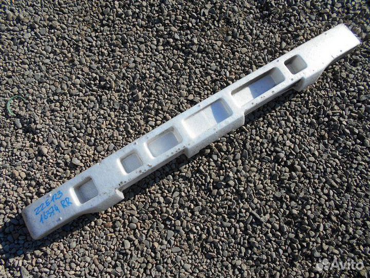 Пенопласт в бампер задний Toyota Corolla Fielder