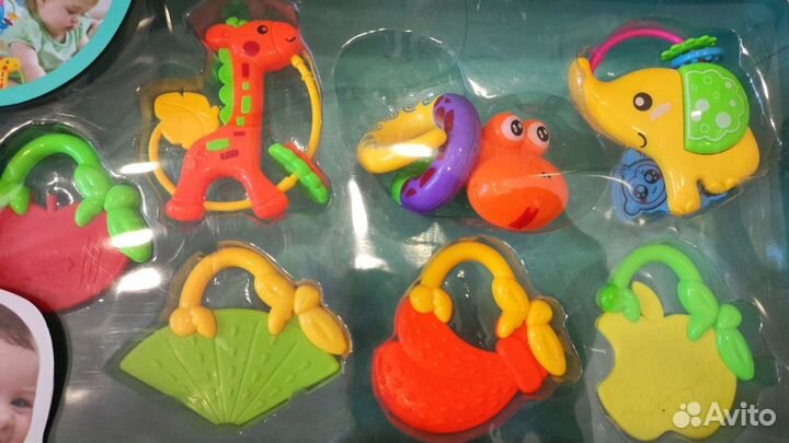 Набор погремушек, прорезывателей