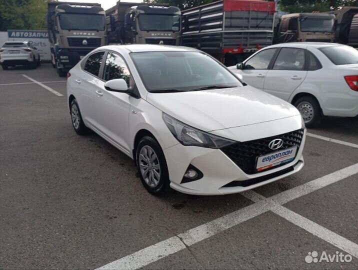 Hyundai Solaris 1.6 AT, 2021, 77 000 км