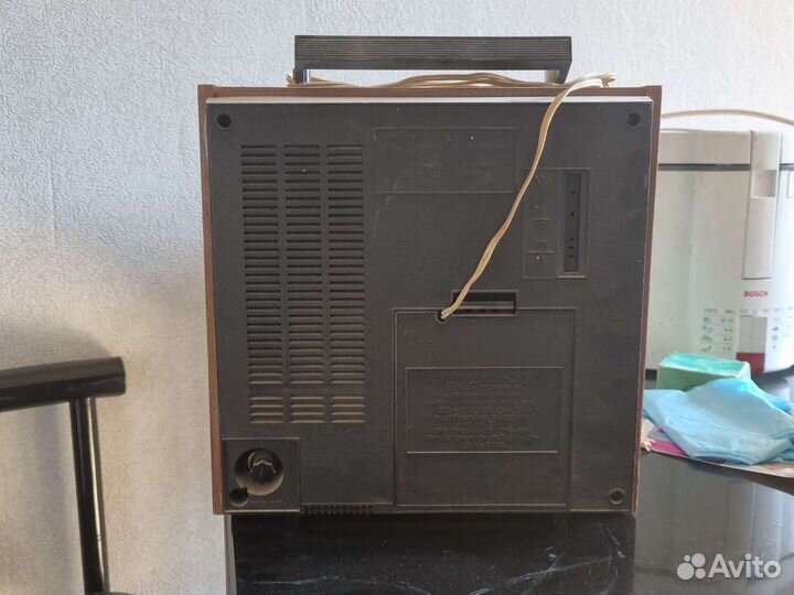 Радиоприемник СССР Меридиан 210