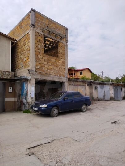 Гараж