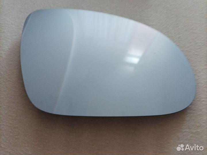 Боковое правое volkswagen golf' jetta