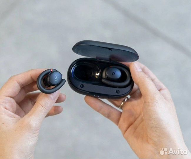 Беспроводные наушники Anker Sport X10