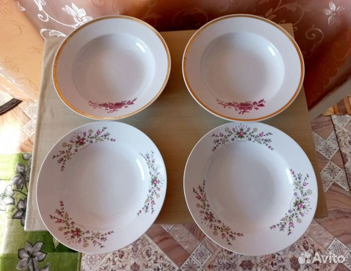 Тарелки японский фарфор