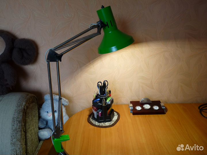 Настольная лампа на струбцине. СССР