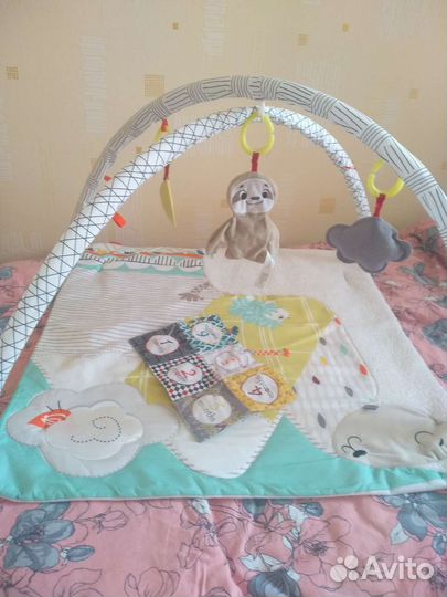 Развивающий коврик