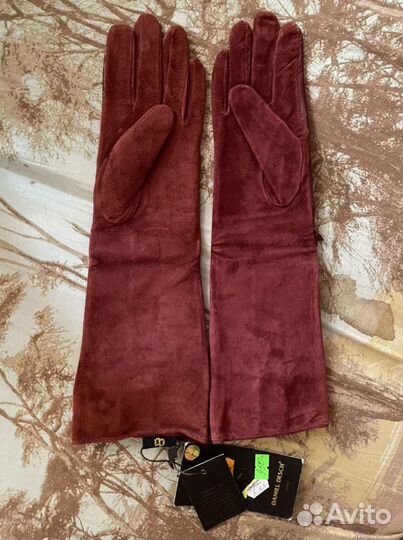 Новые кожаные перчатки