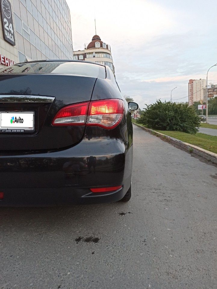 Nissan Almera: фото владельца